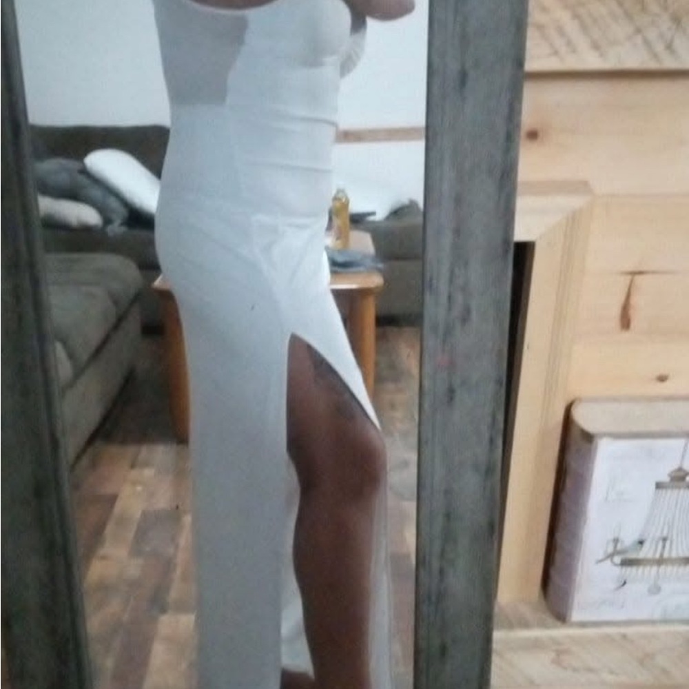 HALARA Strapless White Maxi Dress